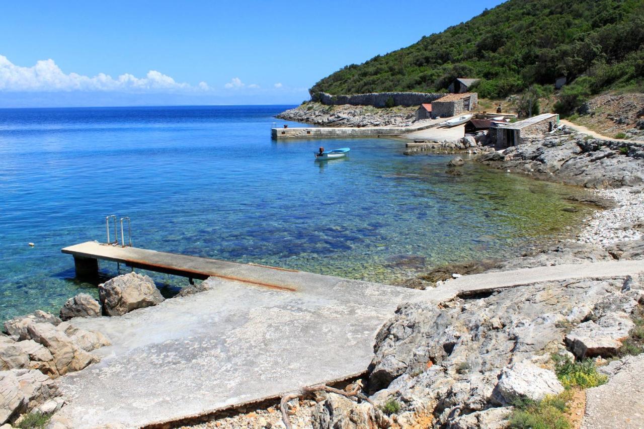 Apartments And Rooms With Parking Space Cunski, Losinj - 2498 Экстерьер фото