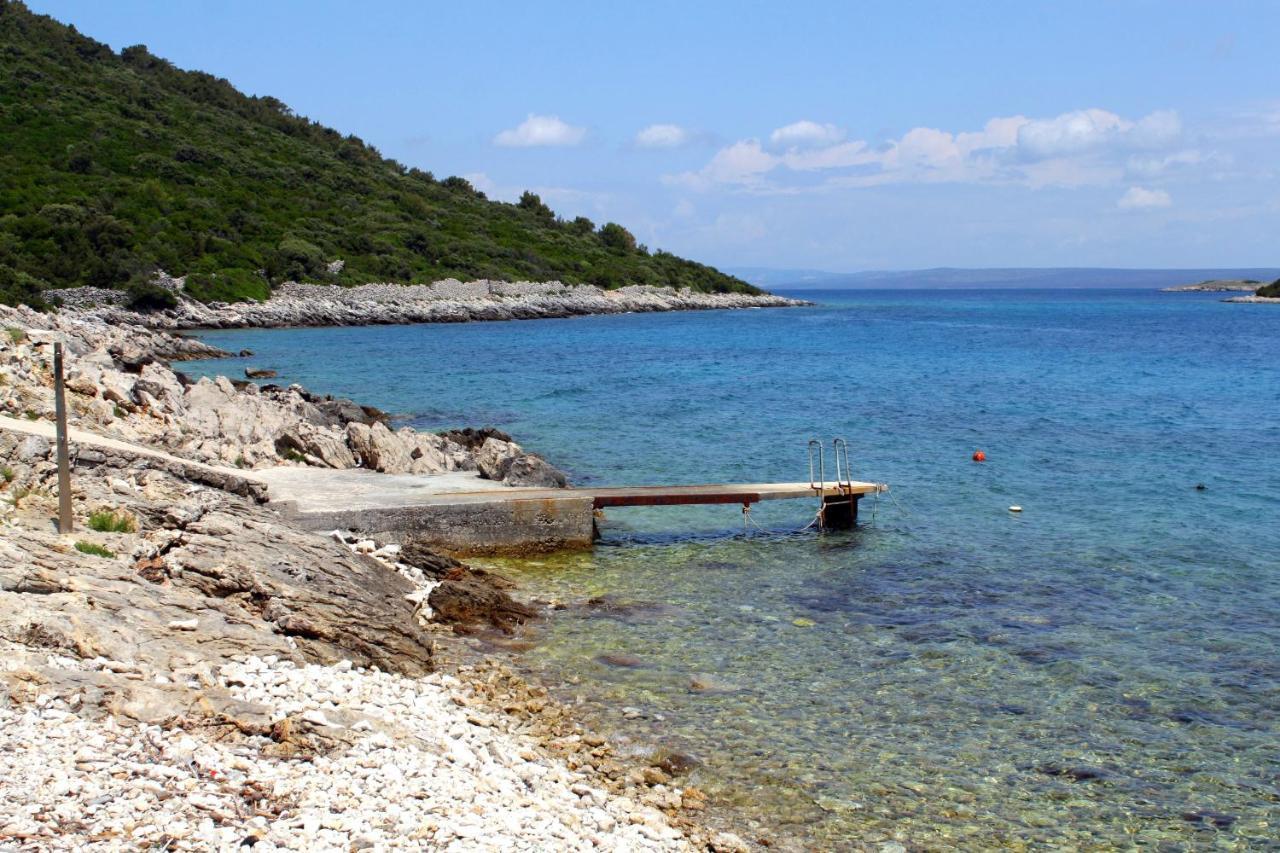 Apartments And Rooms With Parking Space Cunski, Losinj - 2498 Экстерьер фото