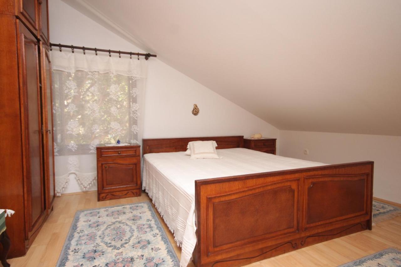 Apartments And Rooms With Parking Space Cunski, Losinj - 2498 Экстерьер фото