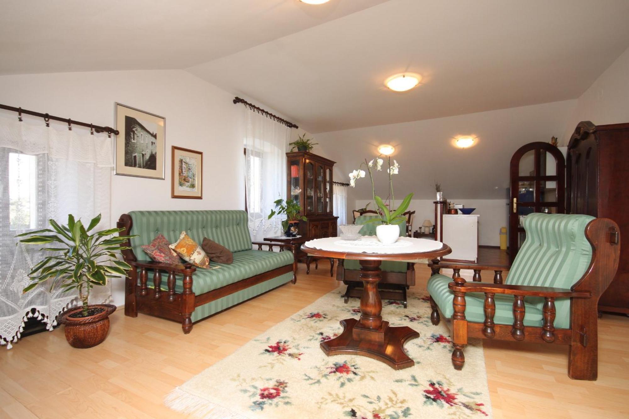 Apartments And Rooms With Parking Space Cunski, Losinj - 2498 Номер фото